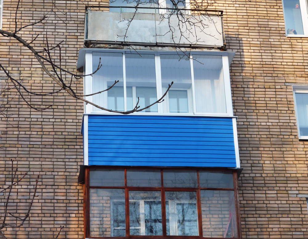 Остекление под ключ балкона в хрущевке цена..